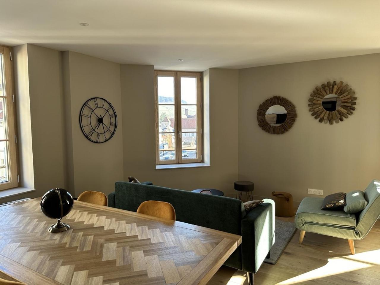 Les Suites Gueguen Chablis Kamer foto